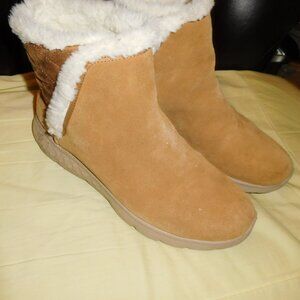 9.5m SKECHERS ON THE GO 400 COZIES CHESNUT BEIGE BOOTS SUEDE LEATHER 14356